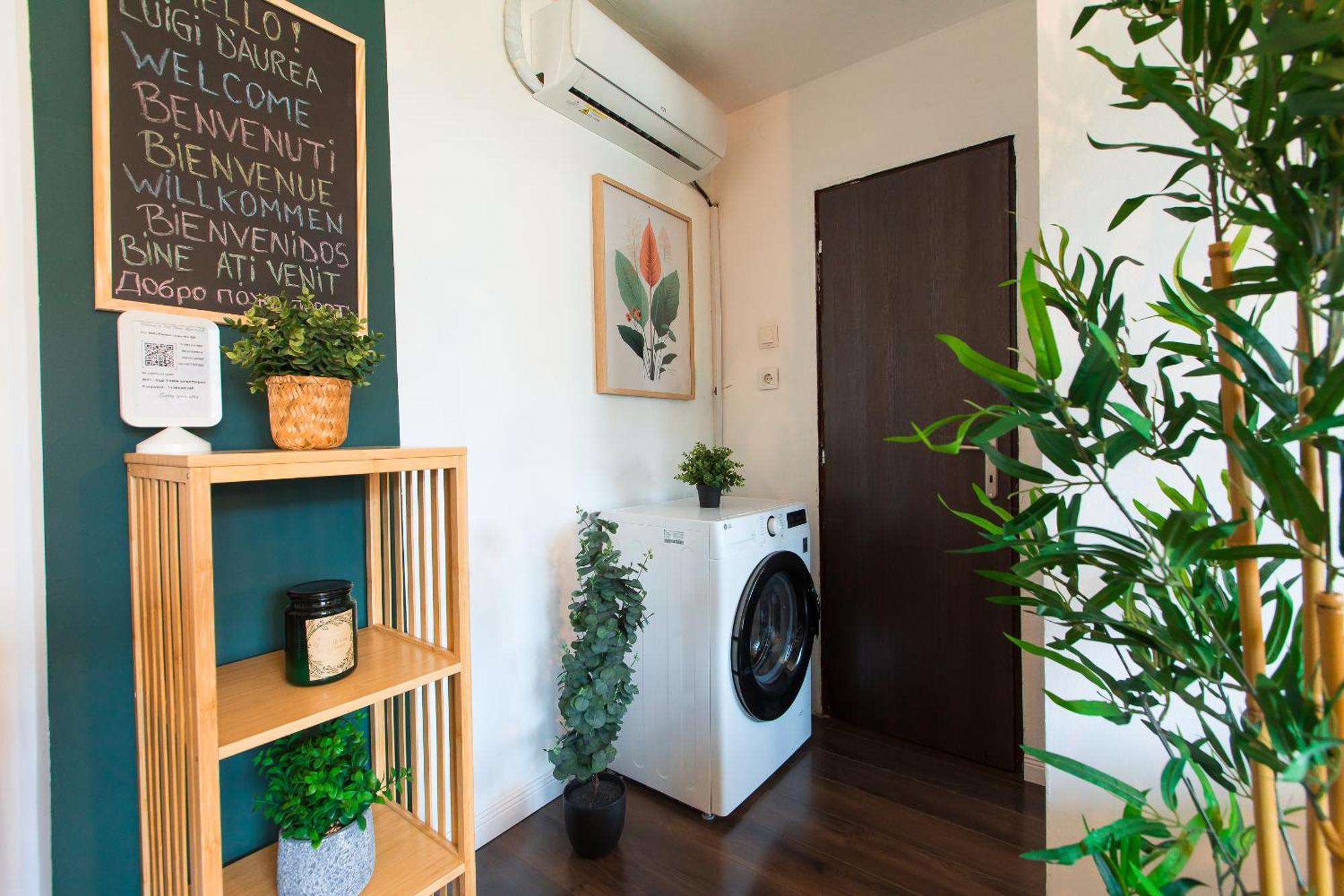 בוקרשט Old Town Apartment With Amazing View From The Balcony מראה חיצוני תמונה