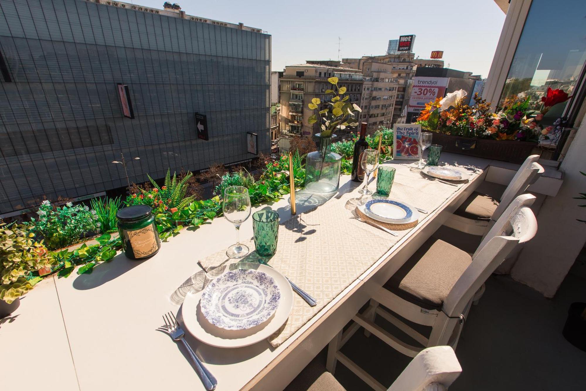 בוקרשט Old Town Apartment With Amazing View From The Balcony מראה חיצוני תמונה